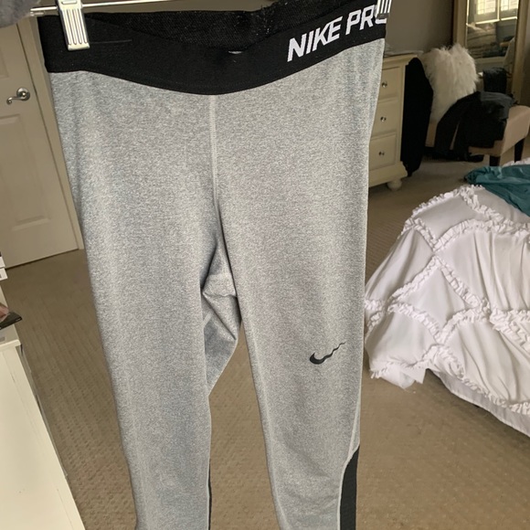Nike Leggings Gray Black Tights Running - Picture 2 of 3